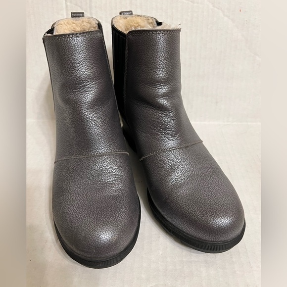 Sorel Joan Of Arctic Chelsea Shearling - Picture 11 of 16